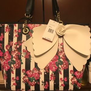 Betsey Johnson tote